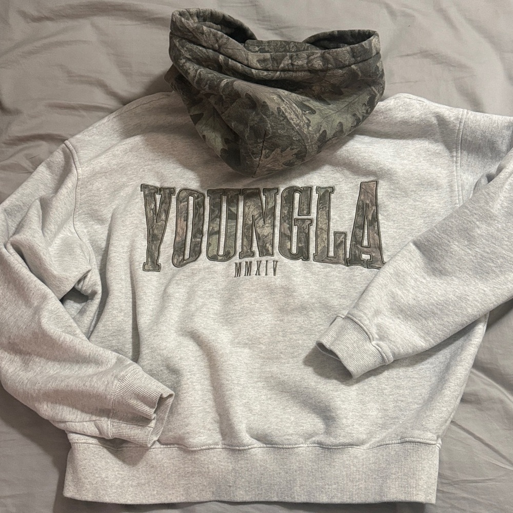 YOUNG LA camo hoodie